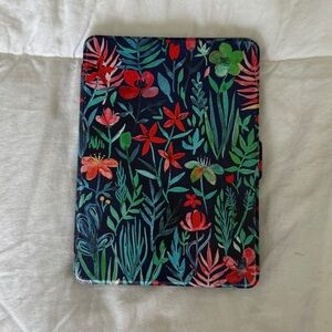 Floral Kindle Paperwhite 11th Gen Case